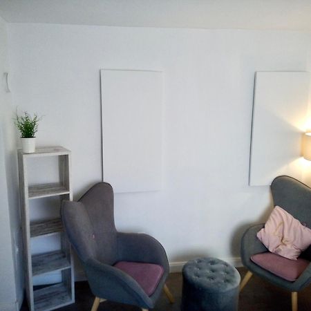Gemuetliche 1 Zimmer Ferienwohnung Ludwigsburg Esterno foto