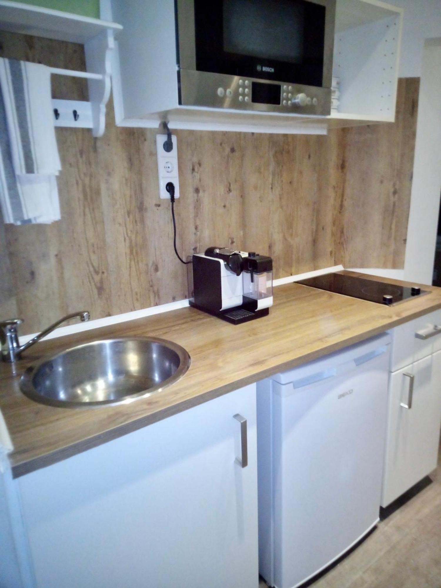 Gemuetliche 1 Zimmer Ferienwohnung Ludwigsburg Esterno foto
